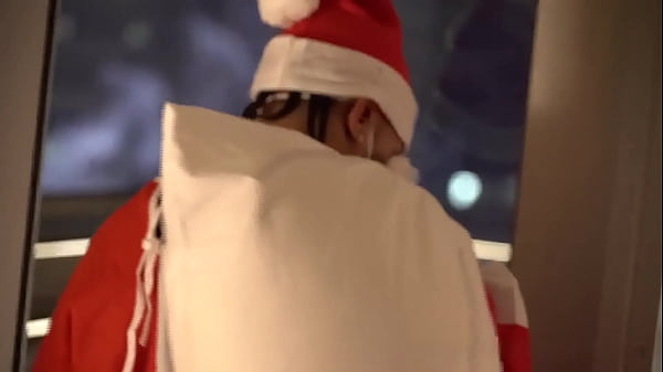 Image EVIE OLSON | gets pussy DESTROYED by BIG DICK SANTA