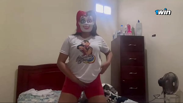 Image SHE IS A RICH BITCH, MY STEPMOM COMES FROM THE GYM AND REALLY WANTS TO BE FUCKED AND TOUCH THOSE TITS AND THAT ASS, REAL HOMEMADE AMATEUR SEX