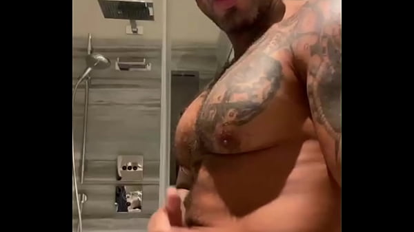Image Her bbc wet in the shower VIKTOR ROM big muscle man shower