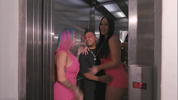 Image Stella e Lola sequestraram Nego Catra mas ele estava de pau armado e fodeu com tudo | Preview