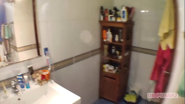 Image O MEU MARIDO NAO ESTAVA E O AMIGO VEIO ME DAR UMA M&Atilde_OZINHA PARA GRAVAR UM CONTE&Uacute_DO E ACABOU A PARTICIPAR