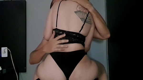 Image Meus dedos na sua bucetinha sempre fazem ela gozar bem gostoso
