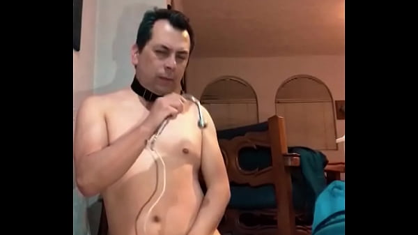 Image Jugando con mi gancho anal y mi dildo