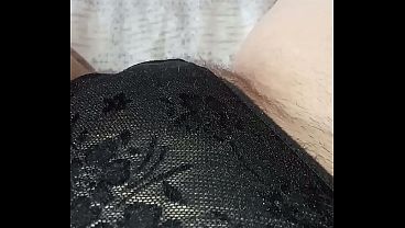 Image La fica pelosa di una MILF italiana