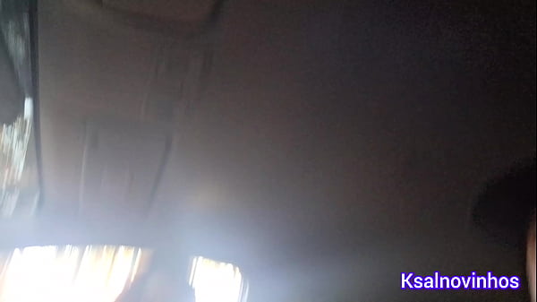 Image Mostrei pau para novinha na rua e pedi informa&ccedil_&atilde_o pra ela