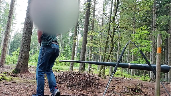 Image Found this thing while hiking in the woods so I stuck it up my ass - 60fps