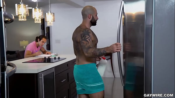 Image GAYWIRE - Dante Drackis Opens His Pants And Starts Masturbating While Watching His Stepdad Atlas Grant Taking A Shower