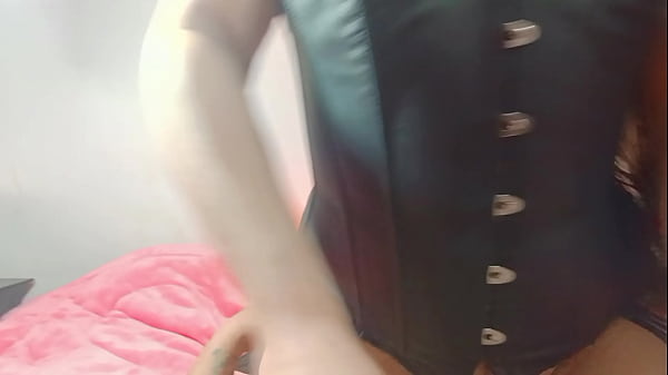 Image Pille A Mi Madrastra Con El Lechero Ahora Es Mi Puta Me Cabalga Y Me Chupa La Verga 1