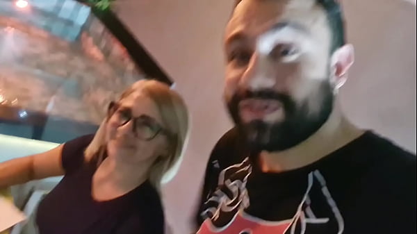 Image A loira casada safada com fogo na buceta deu ate nos bastidores com a camera desligada