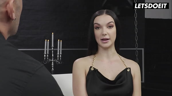 Image Big Tits Brunette Lady Gang Drilled Deep In Her Tight Butthole Then Jizzed In Her Slutty Mouth - HER LIMIT