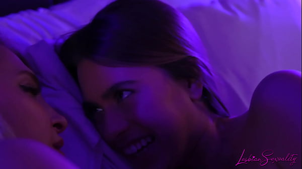 Image LESBIANSEXUALITY KALI ROSES   JILL KASSIDY   ALIX LYNX