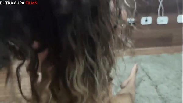 Image Essa novinha chupa gostoso demais, engole toda a rola