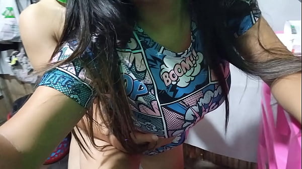 Image LO VOY HACER PORQUE ME GUSTA TU PERSONALIDAD INOCENTE!! MADRASTRA CONVENCE A SU HIJASTRO PARA TENER SEXO EN LA HABITACION DE SU MARIDO. PORNO REAL BIEN AGITADO