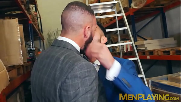 Image Muscular hunk Leo Rosso rides sexy stud in suit Pol Prince