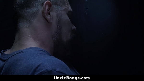 Image Stepson Finds out It Is His Stepdad Behind the Glory Hole - Unclebangs