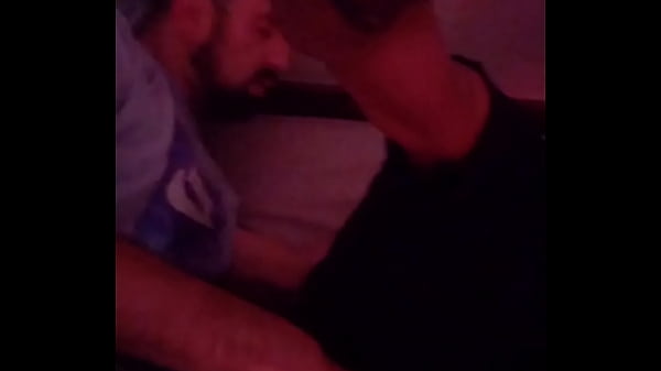 Image Cogida de buenos d&iacute_as con macho peludo.