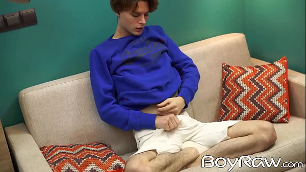 Image Horny tattooed twink Jared Cloud masturbates in hot solo