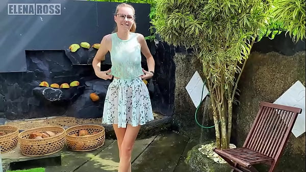 Image Wow! My stepmom just gave me the most sensual blowjob ever | Elena Ross