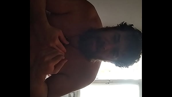 Image INCREIBLE!!! - &Aacute_NGELES REALES LE HACEN EL AMOR A ESTE HOMBRE BOHEMIO??? - IMPACTANTE!!!