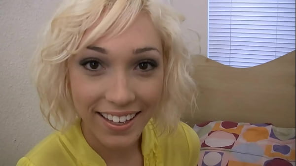 Image AMATEUR MOANING GF TESTING SEXTOY - ORGASM PORN