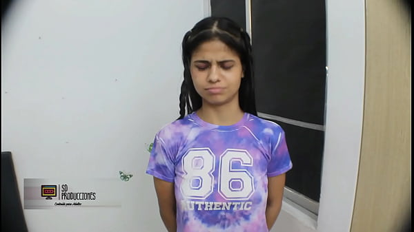 Image Sexo real: Hijastra latina pide a su padrastro que la FOLLE!