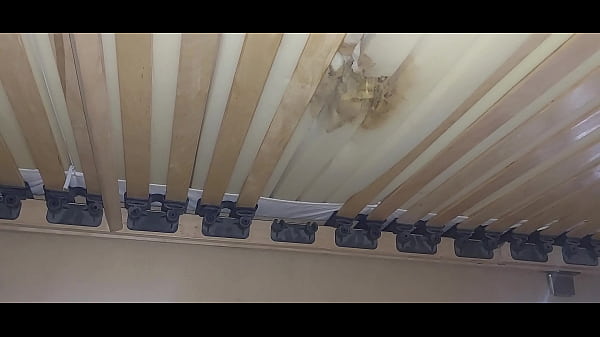 Image I fuck the mattress and masturbate until I ejaculate on it