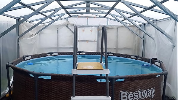 Image Anal fun in the pool