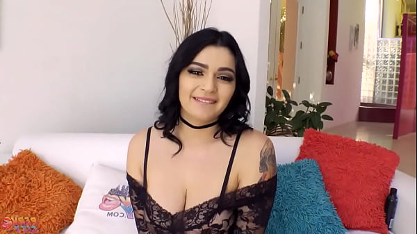 Image Carolina gets anal