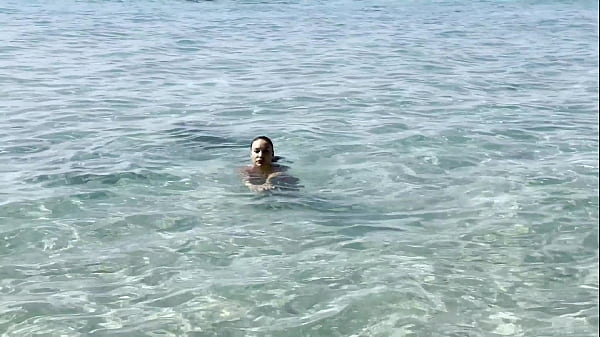 Image Monika Fox Swims In The Caribbean Sea And Poses Naked On The Reefs (Free)
