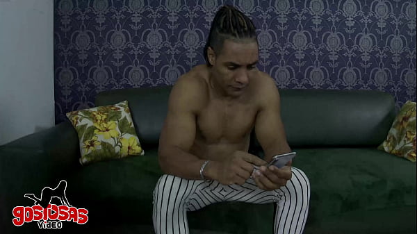 Image peguei meu namorado se masturbando com minha foto