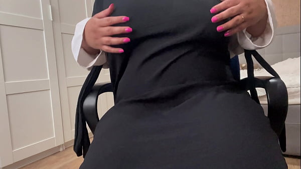 Image Syrian milf sits on web chat and caresses her clitoris