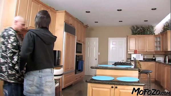 Image MOFOZO.com - Promiscuous College Student Gets The Cum On Her Ass