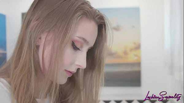 Image LESBIANSEXUALITY LILLY BELL   LANEY GREY