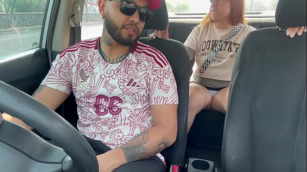 Image MASTURBANDO A TAXISTA EN LA CALLE