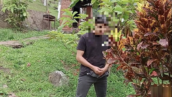 Image Sexo al aire libre! Pareja de hermanastros cachondos tienen sexo duro en paseo-HISTORIA COMPLETA