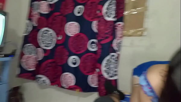 Image A MI HIJASTRA le encant&oacute_ que le rompiera el CULO y pide que le de DURO