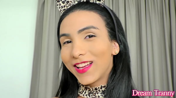Image Trans Cutie with a Big Cock Yasmin Dornelles Tries The Machine