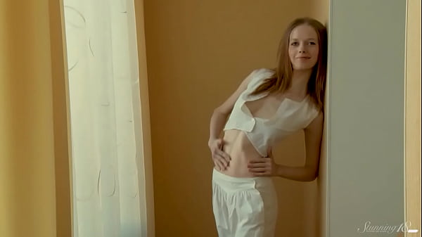 Image Blonde Beauty Paula Z Wrecks Herself Till Cum So Loud!