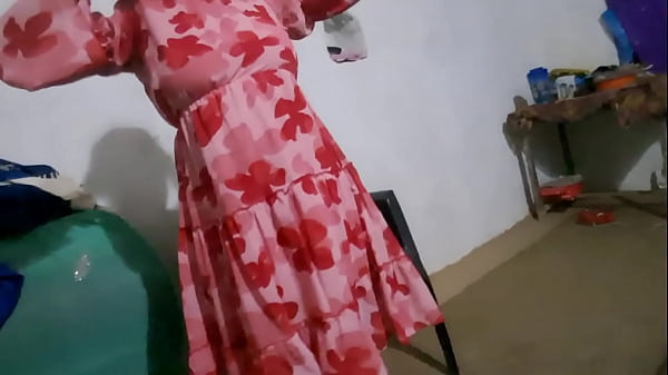 Image Young Girl Gets Deep blue Sexy h na to see boys