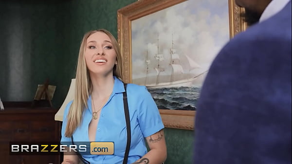 Image Sexy Assistant Angel Youngs Seduces Her Boss With Her Hot Body & Makes Him Forget All About His Business - BRAZZERS