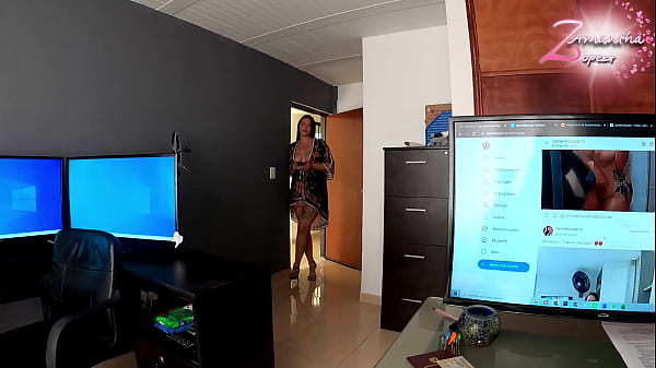 Image Workplace Seduction: Seducing My Mature Manager In The Private Office