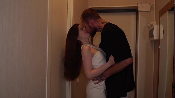 Image Sex on a suitcase with a sexy Hot Pearl returning from a business trip (Part 1)