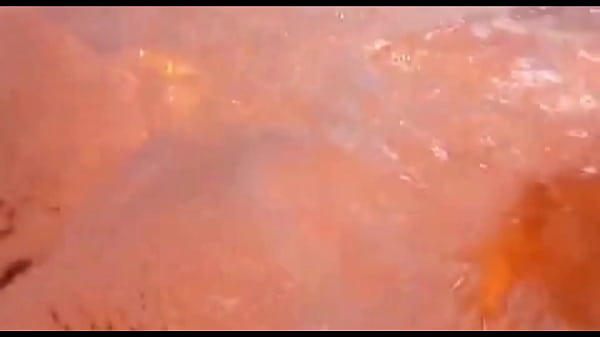 Image SOZINHO NA BANHEIRA DE HIDROMASSAGEM