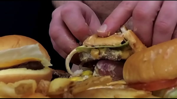 Image MAN FUCKS BURGER (MUSIC VIDEO)