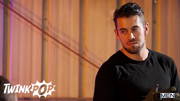 Image Watch Super-Hot Stud Dante Colle Eagerly Pound Theo Brady's Sweet Tight Ass - TWINKPOP