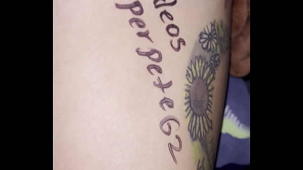 Image Me chupo los dedos y dedeo rico la vagina de frida latina muy cachonda y sexy