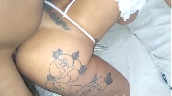 Image Sexo pegado no sof&aacute_ com moreno