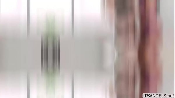 Image Trans Jade Venus fucks Queenie Sateen until squirt