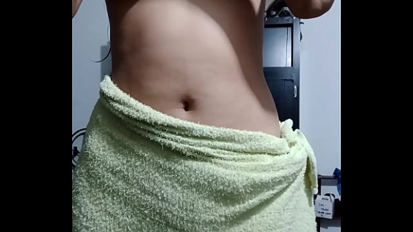 Image VIRGIN TEENS18 . I wear a dress without underwear to go to university. carelessness