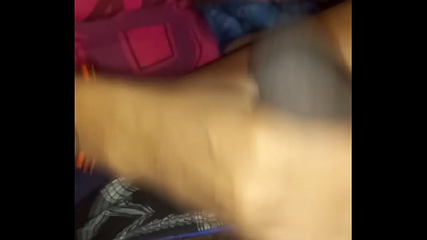 Image Nada mejor una madre soltera te den buen sexo oral